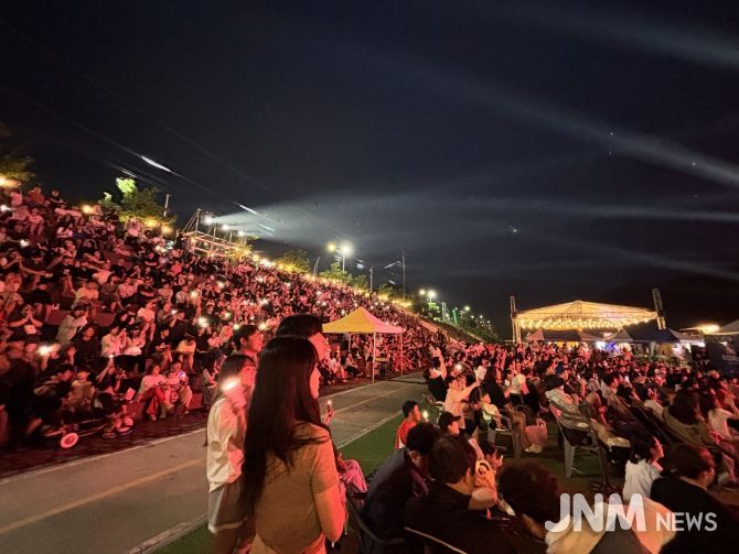 2025 횡성썸머나잇페스타, 1만5천 명 방문속 대표 여름축제로