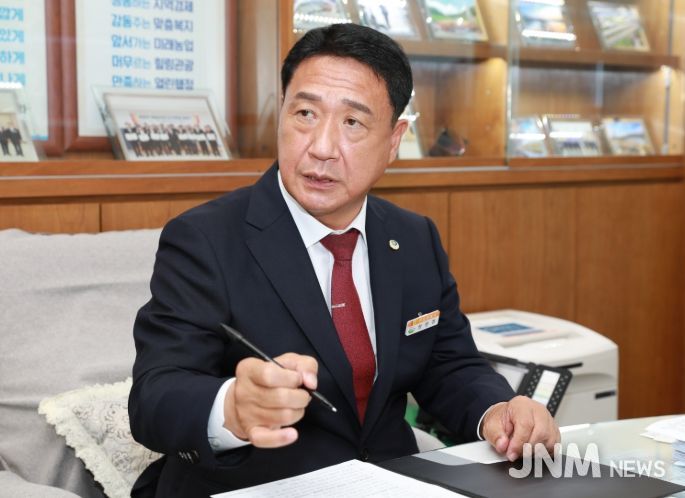 정영철 영동군수