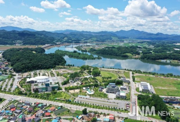 조길형 시장, 개성이 어우러지는 조화로운 탄금공원 미래 설계