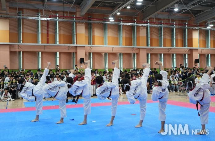 ‘제19회 남구청장기 태권도대회’ 성료