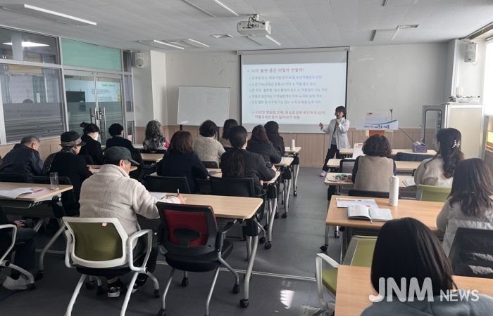 봄제공 인력 132명 대상, 약물복용 지도 방법 교육 추진