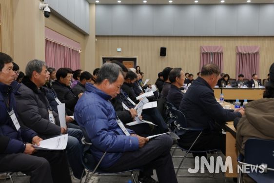 청도군, 반시 가격안정 대책 간담회 개최