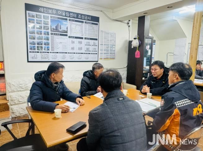 이명제 영동소방서장 겨울철 화재예방을 위한 현장 지도 방문