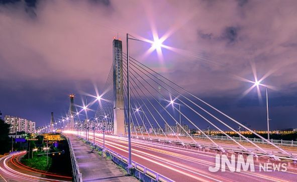 운남대교 야경