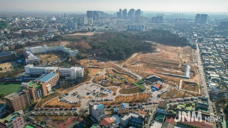 도시에 숲을 더하다... 익산, '명품 공원도시' 완성