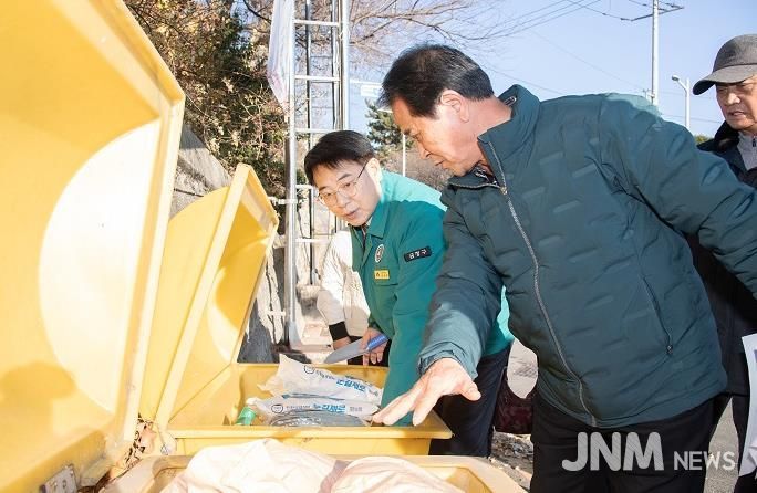 윤일현 부산 금정구청장, 동절기 민생 안정을 위한 현장 방문