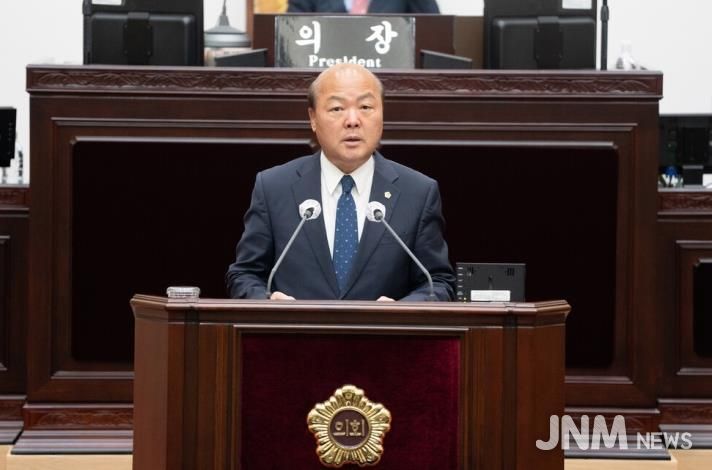 인천시의회, 러브버그 선제 방역체계 구축 추진