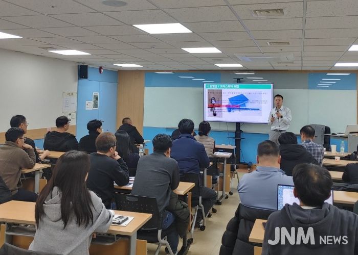 안산교육지원청, 학교시설 안전관리 전문성 강화를 위한 학교시설 유지관리 직무연수 실시