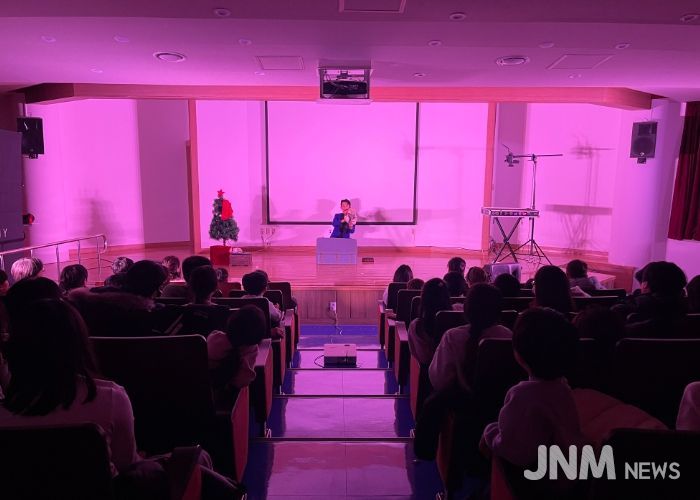 동두천꿈나무정보도서관, 크리스마스 매직 샌드아트 공연 성황리에 마쳐