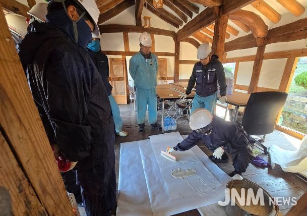 ‘전주 한지의 우수성을 전국으로’ 전국 문화유산 보수 지원
