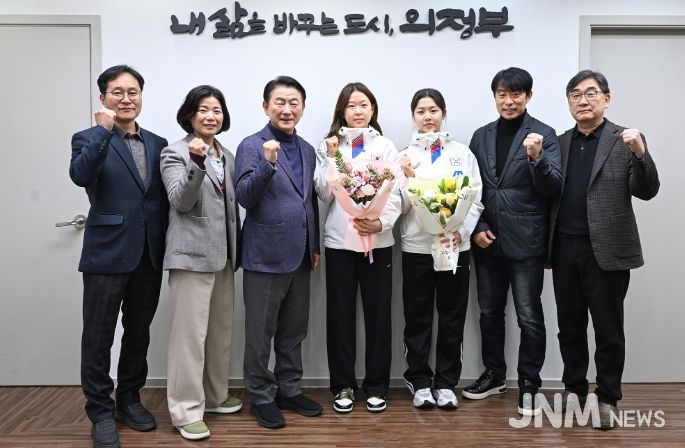 의정부시는 1월 16일 밀라노-코르티나 동계올림픽에 출전하는 김민선 선수, 정희단 선수를 격려했다.