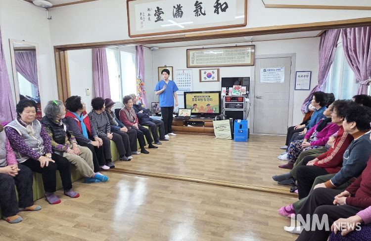 경로당이 건강배움터로! ‘찾아가는 한의약 방문건강서비스’ 한층 더 강화