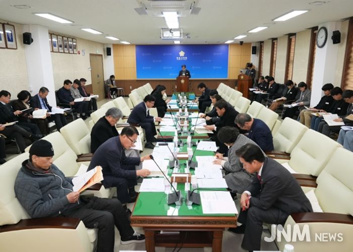 안동시의회, 2026년 새해 첫 의원 전체 간담회 개최