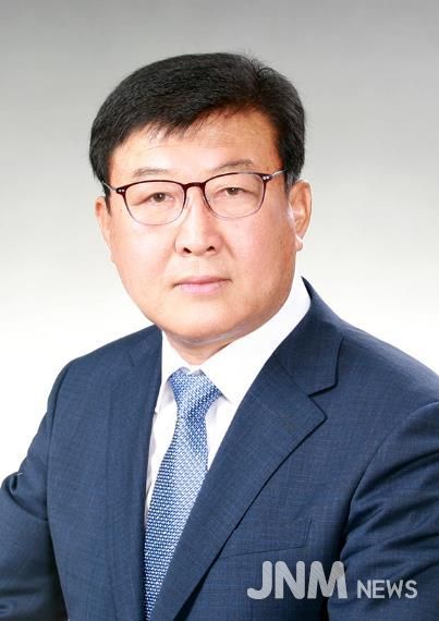 신승철 전남도의원, 농번기 인력난 구조적 대응 촉구