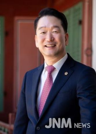 서울시의회 주택공간위원회 김태수 위원장