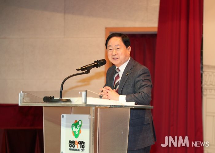 축사 중인 주광덕 남양주시장