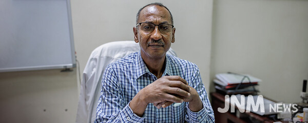 Dr. Jamal Eltaeb. Photo by Luke Dray